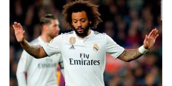 Marcelo wird weiterhin das Real Madrid-Trikot tragen
